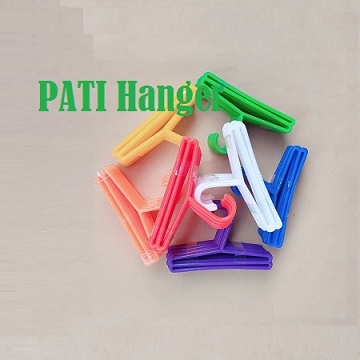 Hanger Jilbab Mini /Hanger kerudung Mini /Hanger Syal Gantungan (12pcs)