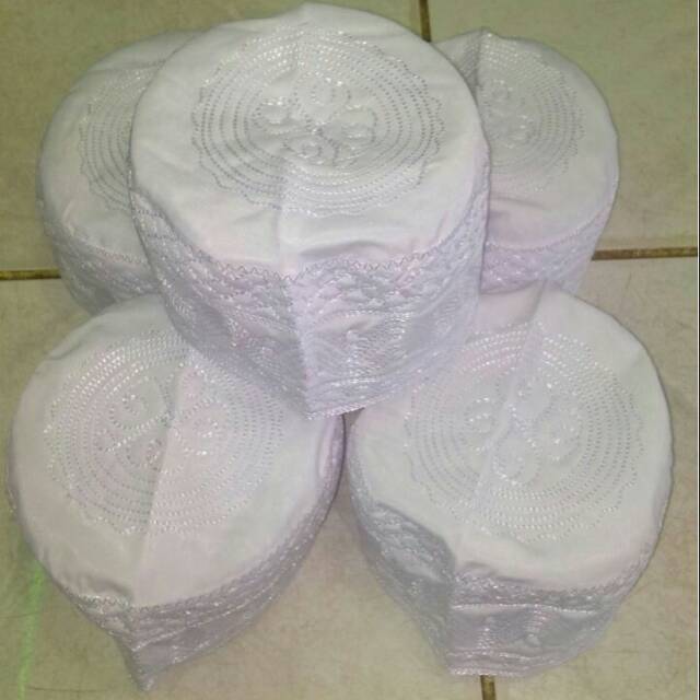 peci madinah/kopiah madinah/peci rajut