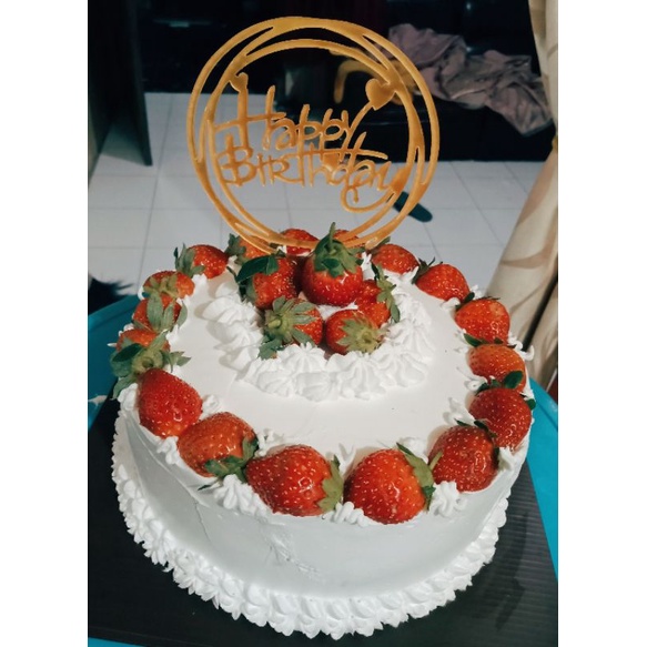 

kue ultah starwberry