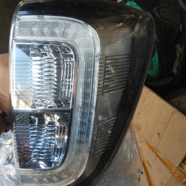 Stoplamp lampu belakang Rush/Terios Led 2016