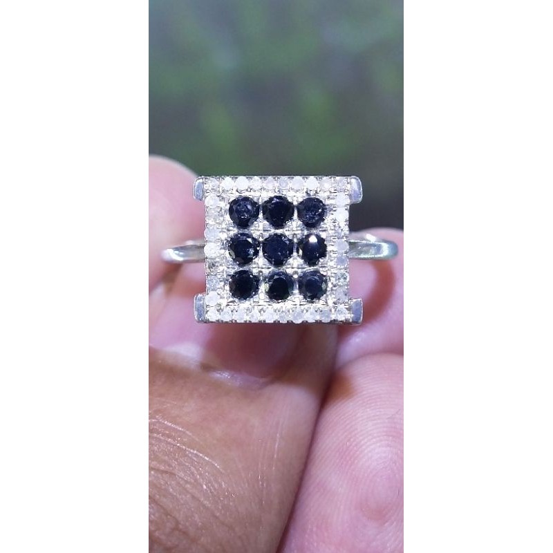 cincin berlian hitam keliling berlian putih