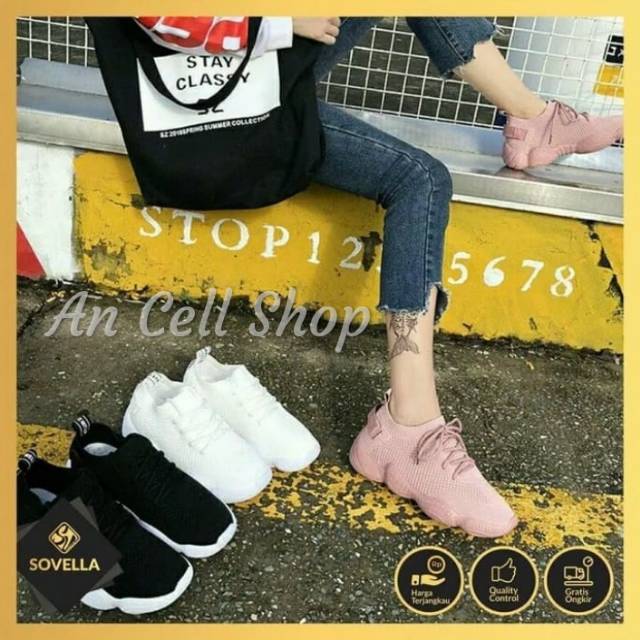 SEPATU WANITA SOVELLA - Hitam,