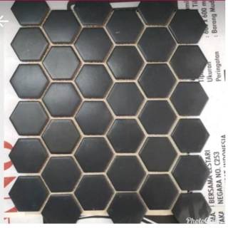 Keramik Mozaik Hexagon Hitam Doff Uk 5 cm Shopee Indonesia Keramik Mozaik Hexagon Hitam Doff Uk 5 cm Shopee Indonesia