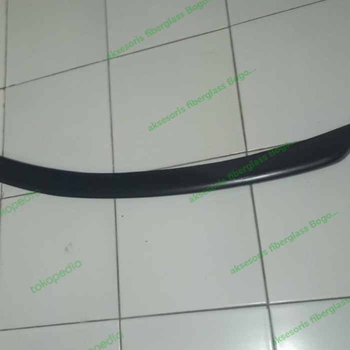 DUCKTAIL BAGASI / SPOILER MERCY W204