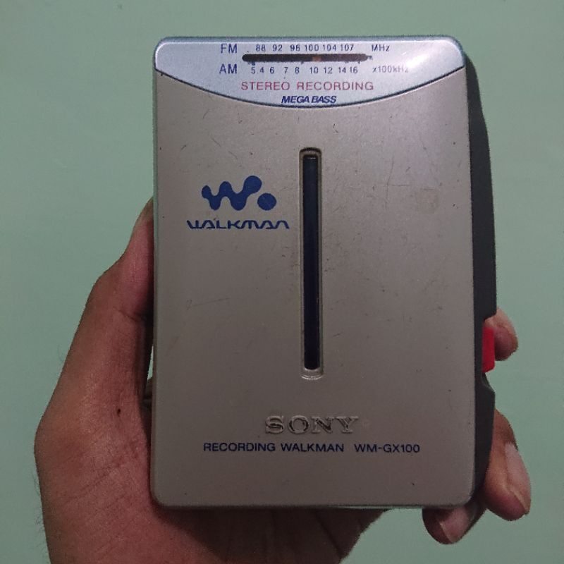 walkman kaset Sony WM GX100 + headphone Philips