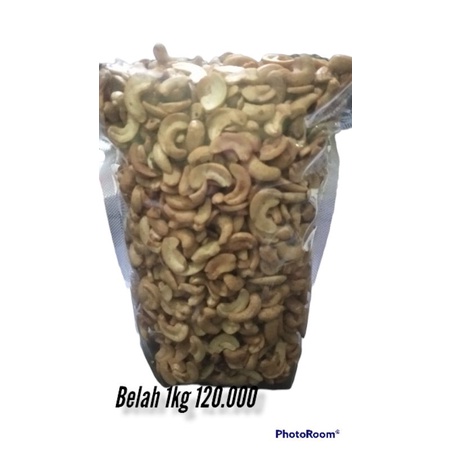 

Kacang Mente Belah 1 kg