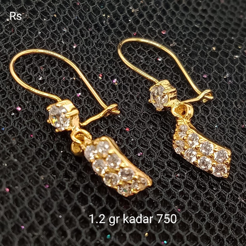 New Anting Emas 17K - 1.2 gr Kadar 750 - 1840