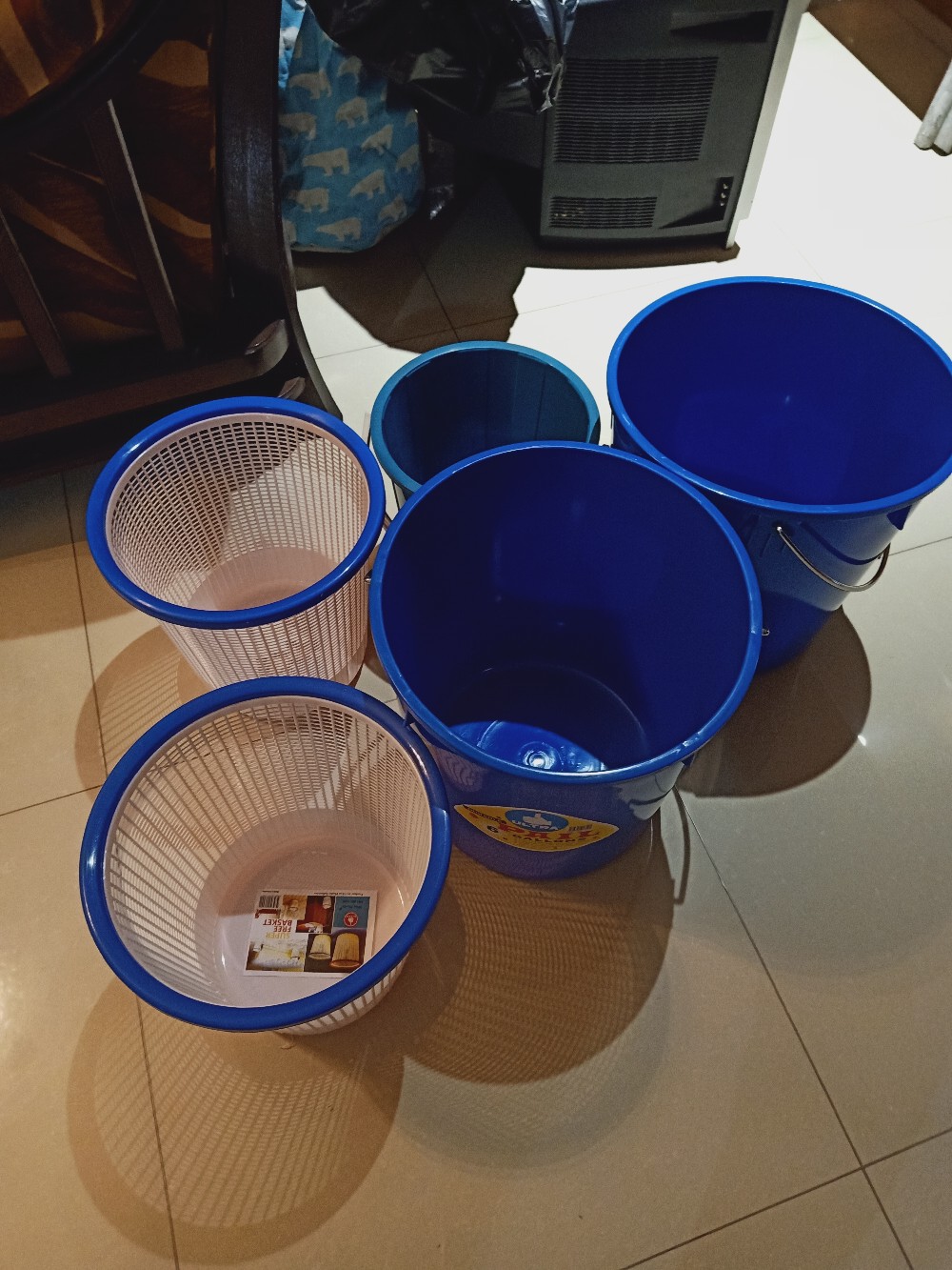 Ember / Pail 2 Gallon V 2000 Rayaco