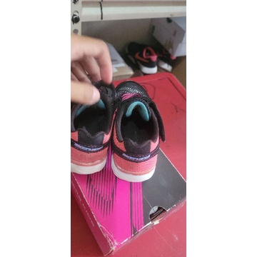 Preloved Skechers Kids