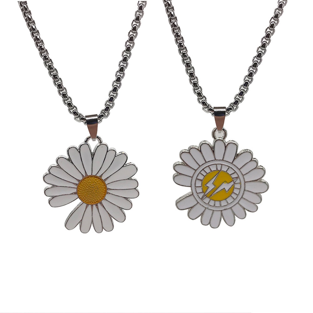 Kalung Liontin daisy Bahan titanium steel Gaya hip hop Korea Untuk Pria