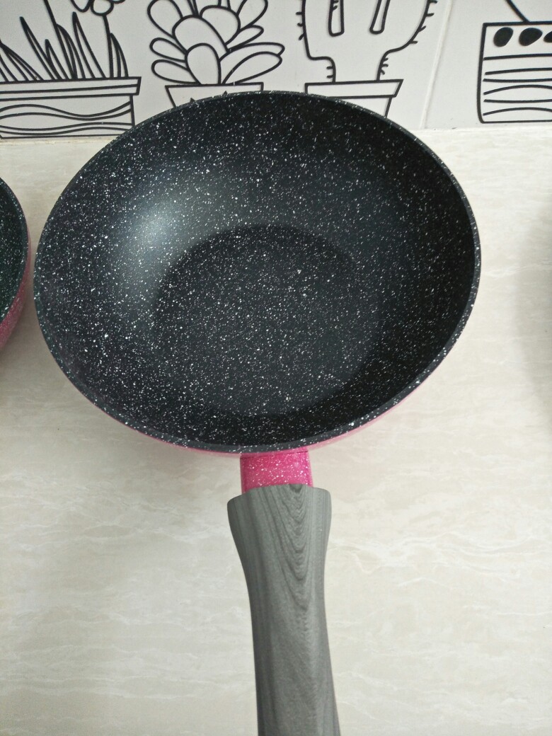 Bolde Super Pan Wok 24 Cm Black Pink