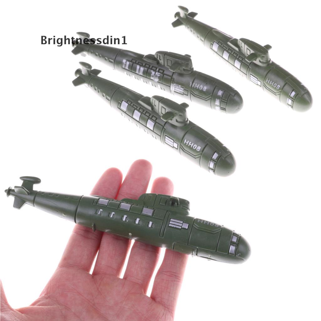 2 Pcs Mainan model Kapal Selam Militer Perang Dunia II 1 In 1