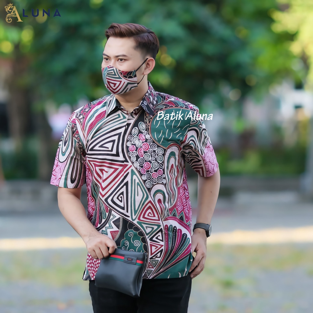 TERLARIS.!! BAJU BATIK PRIA LENGAN PENDEK KEMEJA BATIK PRIA KEREN MODERN BATIK COWOK KEKINIAN PD 013