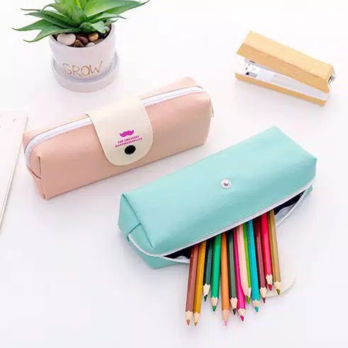 

EDW KP26 Kotak Pensil Moustache Simple Kotak Pensil Korea Polos Pencil Case