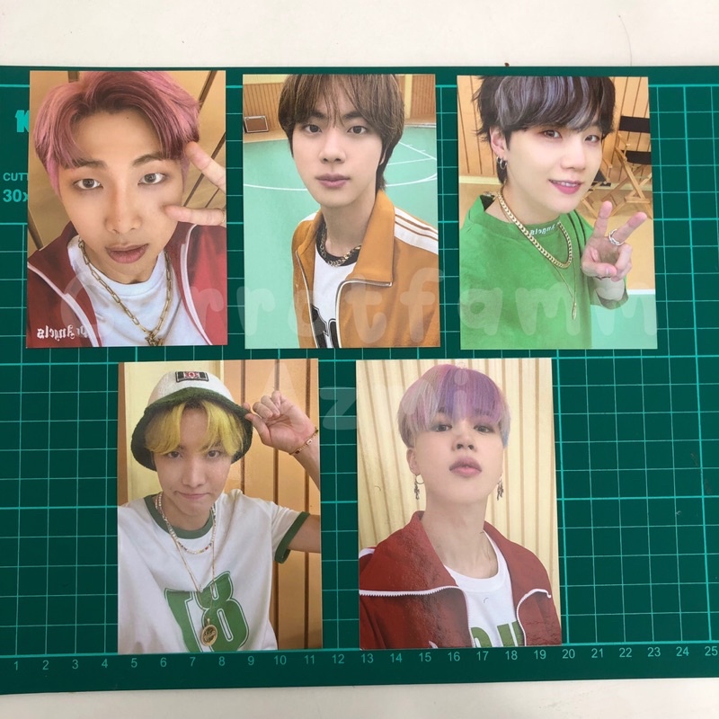 BTS PHOTOCARD BUTTER CARDIGAN