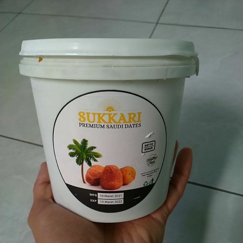 

kurma Sukkari