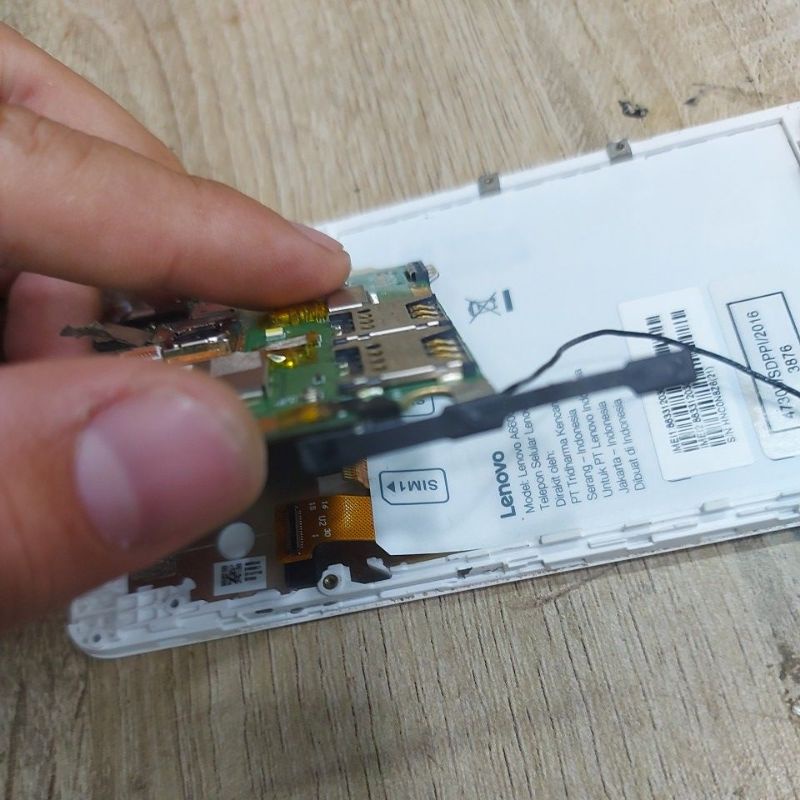 Flexibel On/Off Lenovo A6600 d40 Original Copotan