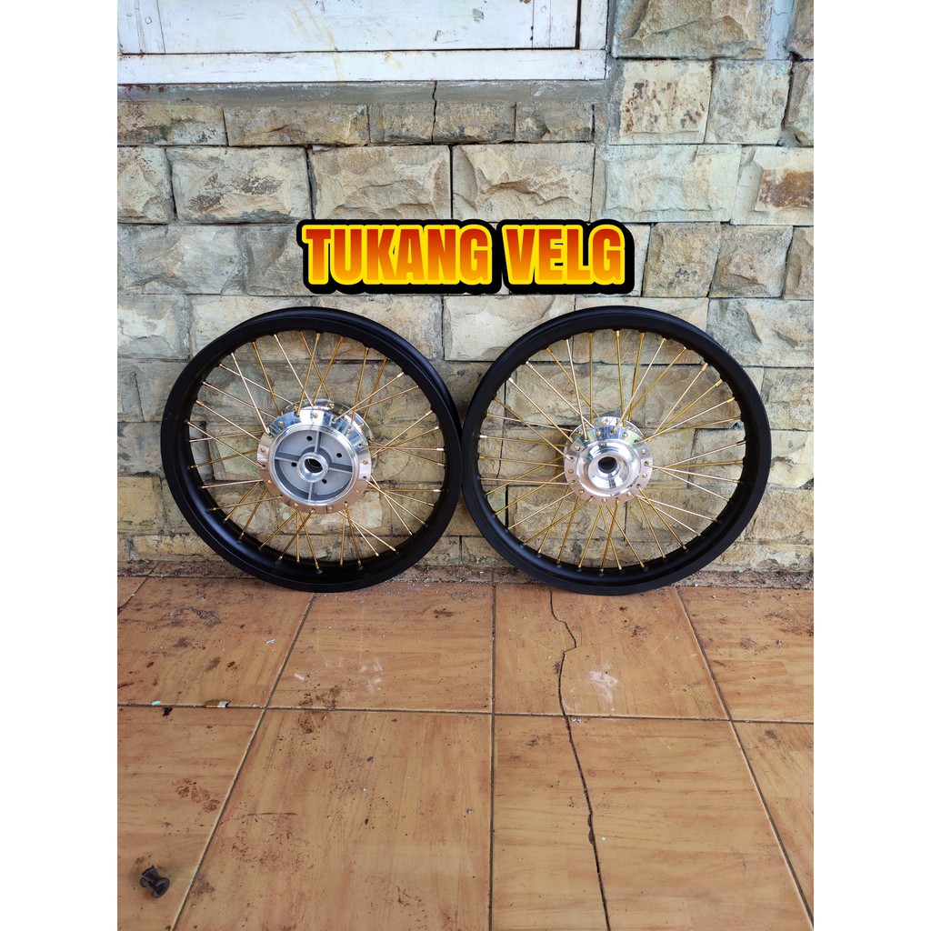 Velg Rx King Ring 17 Tapak Lebar 185/215