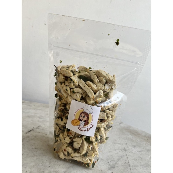 

Basreng ori 250gr , basreng daun jeruk , bakso goreng