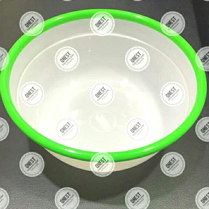 ] baskom putih. untuk cuci sarang burung walet