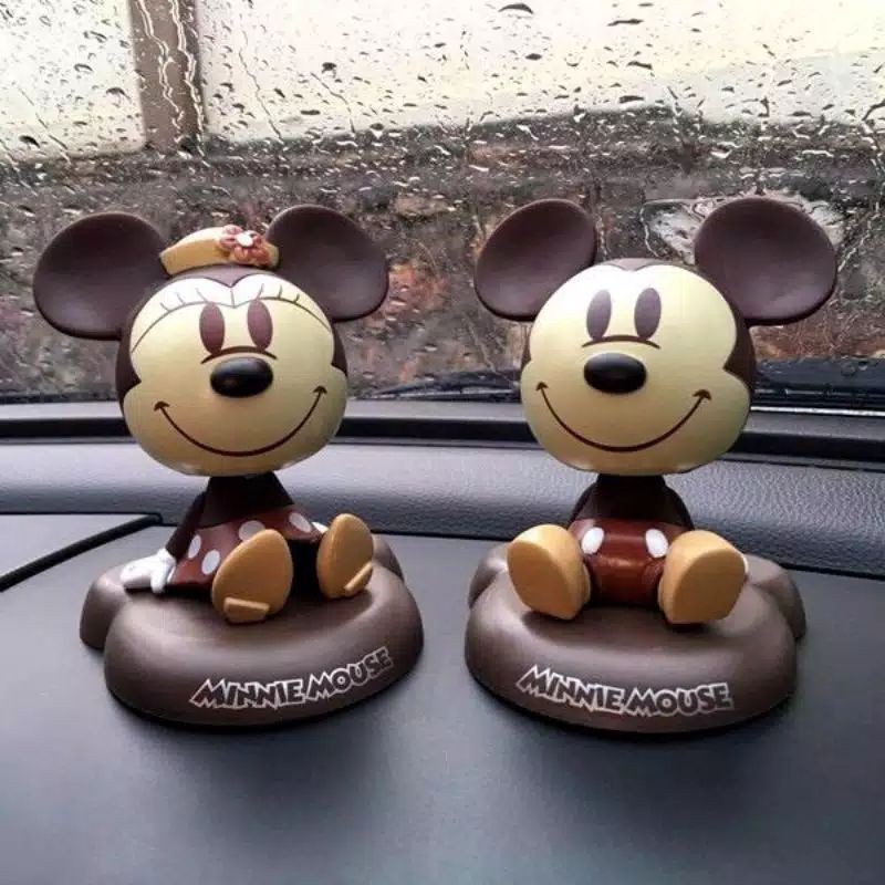 Boneka Figure Miniatur Pajangan Mobil Mickey mouse Minnie Mouse CLASSIC