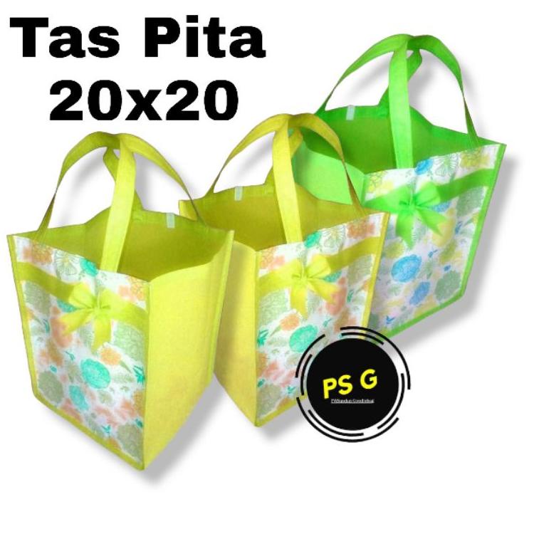 

pita box nasi/tas pita 20x20 (Lusin)