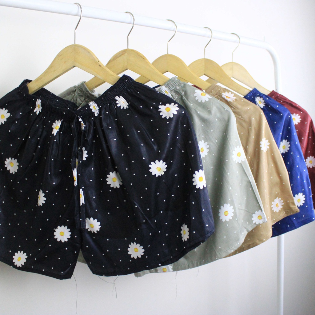 Hot Pants Wanita Jumbo Celana Pendek Santai Wanita Short Pants
