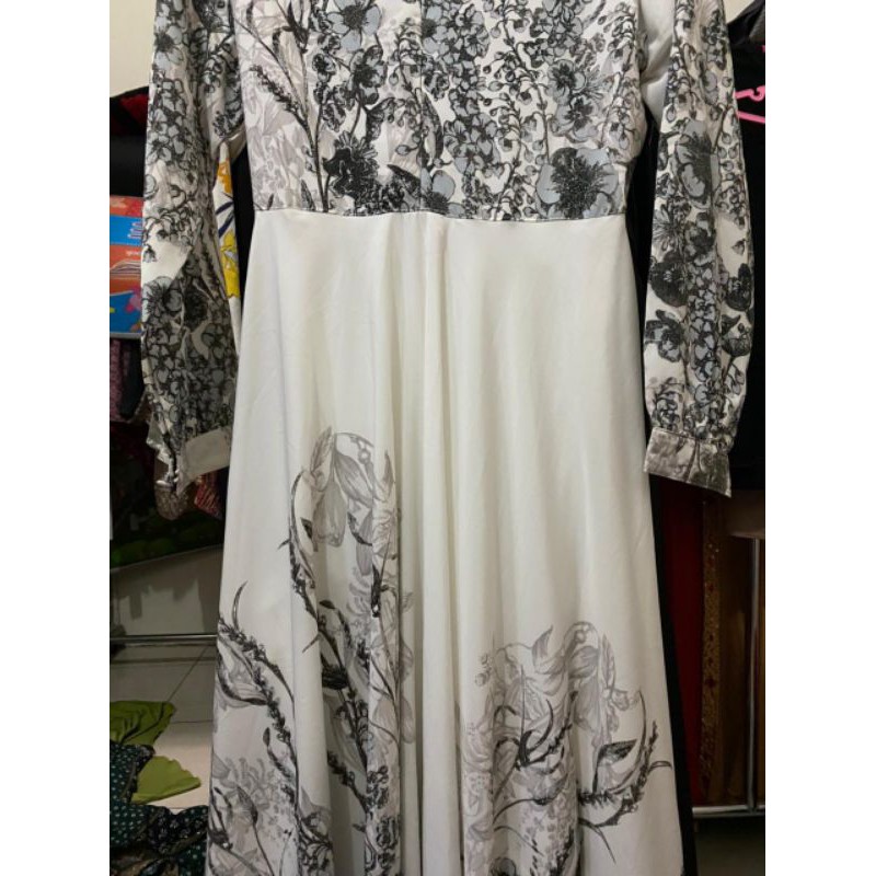 Preloved gamis syar'i