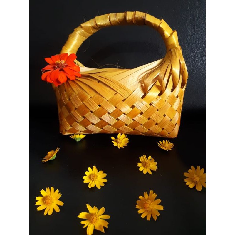 tas warna besek anyaman bambu cantik