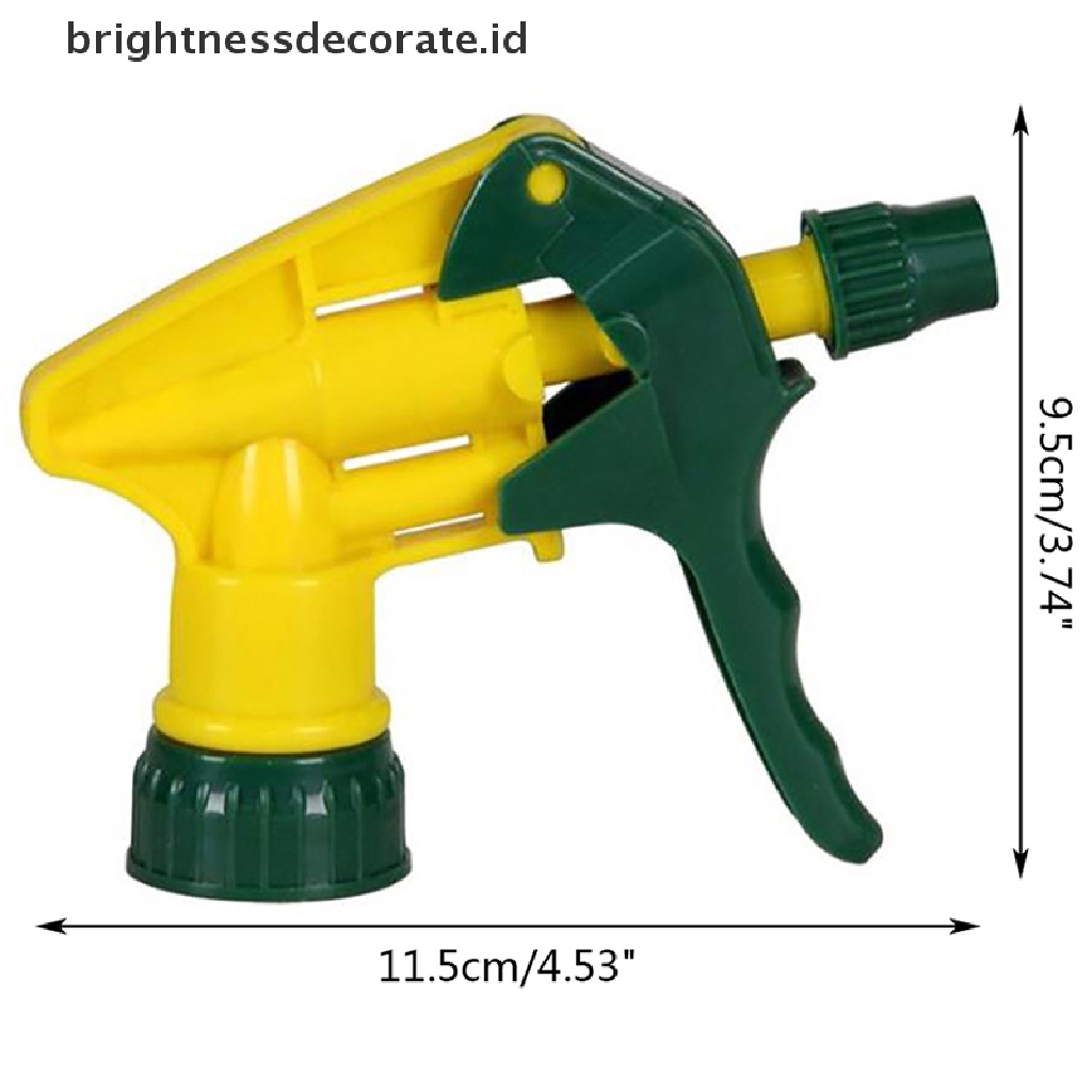 Botol Semprot Bahan Kimia Untuk Membersihkan Taman