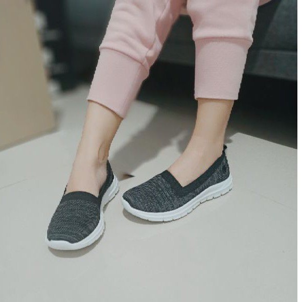 SEPATU SLIP ON AIRWALK WOMEN ORIGINAL