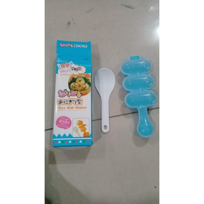 DC - Alat Cetak Nasi Bento Sushi Mold / Rice Ball Shaker