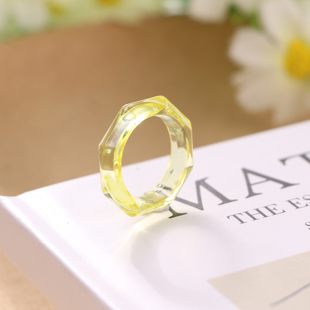 Cincin Resin Transparan Bentuk Poligon Warna Permen Untuk Wanita