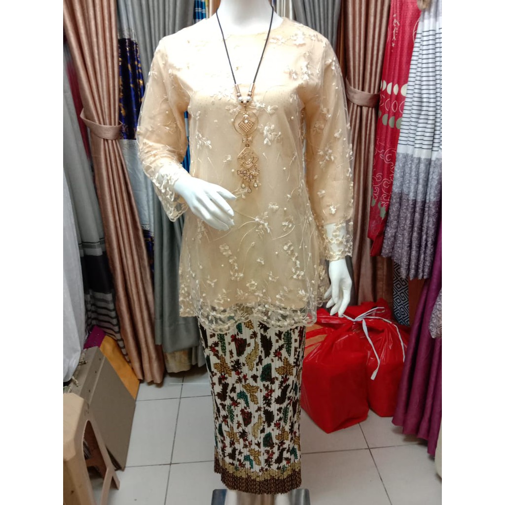 BEST SELLER !  Kebaya Tulle Aneka Pilihan Warna