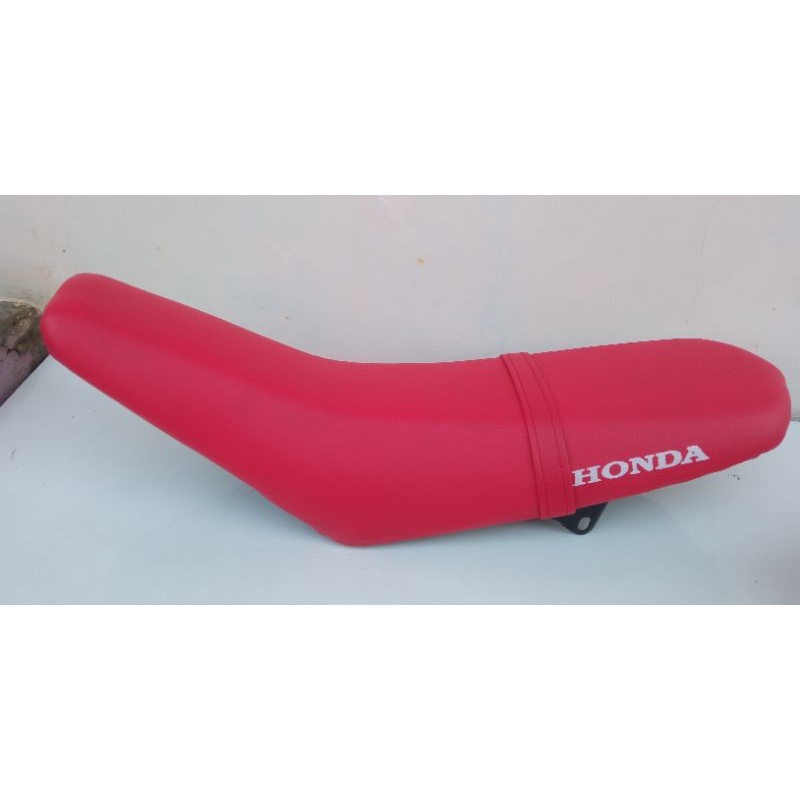Jok CRF 150L warna merah