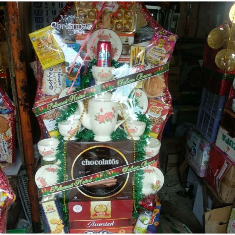 

Parcel Kue + Tea Set Jumbo