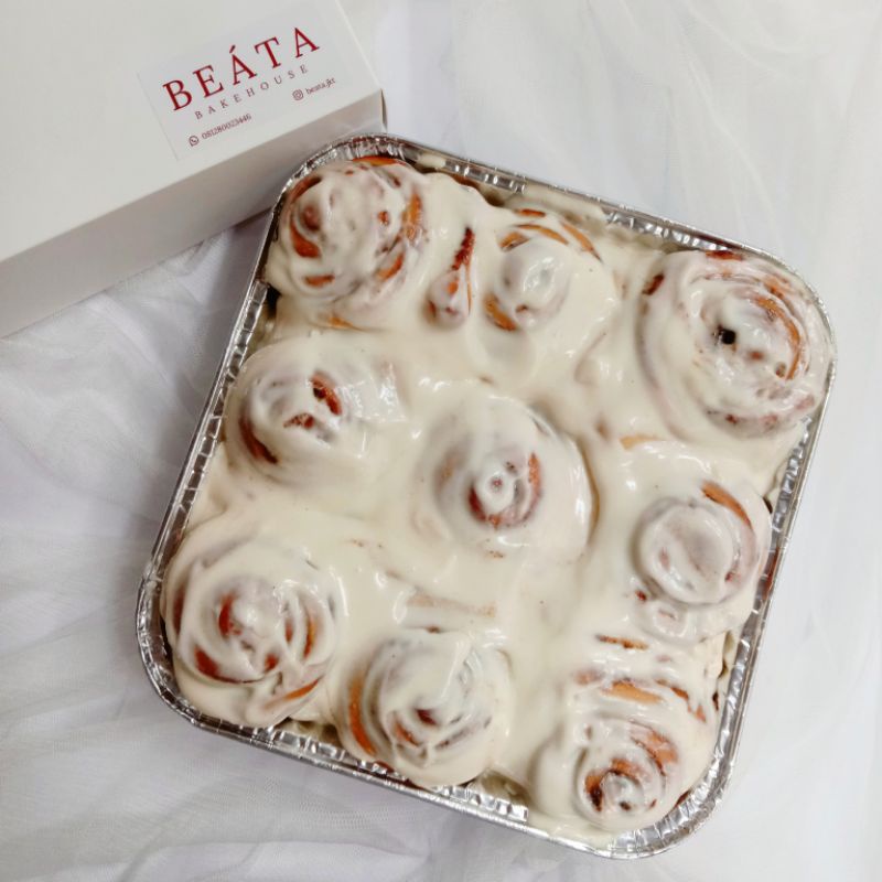 

Cinnamon Roll Cream Cheese / Ovomaltine - isi 9pcs / 4pcs - Beata Bakehouse