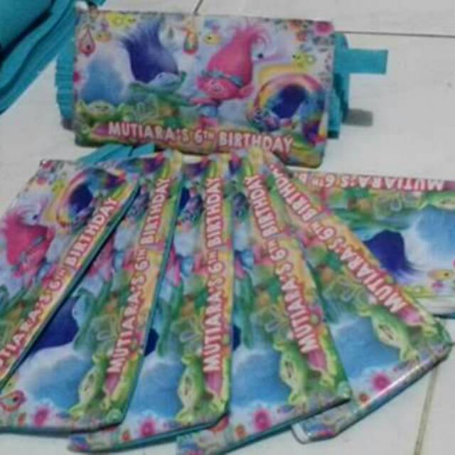 

Tas souvenir tempat pensik karakter suka2