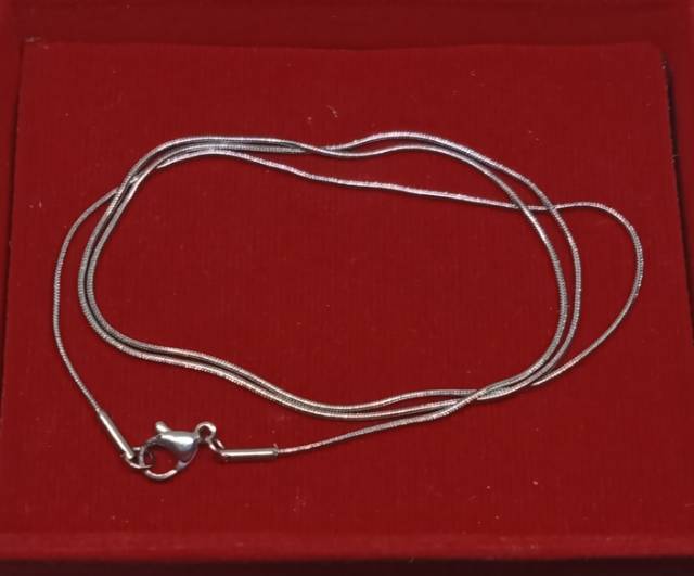 AC3. Kalung wanita lapis titanium 45 cm belut tipis