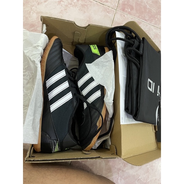 PRELOVED SECOND SEPATU FUTSAL ADIDAS SALA