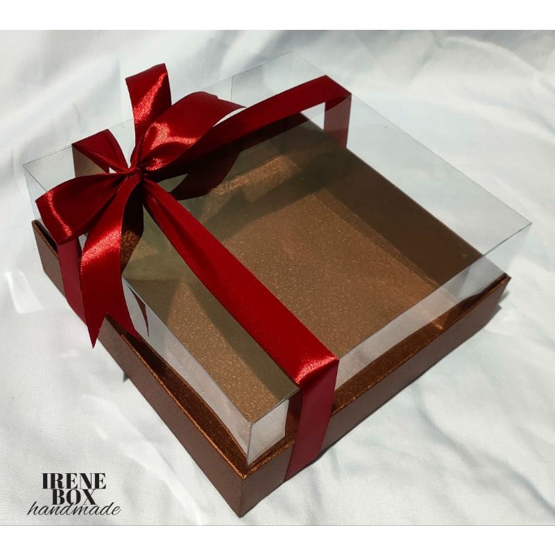 

Box Mika / Hard Box / Gift Box / Kotak Kado / Packaging / Box Hampers / Box Seserahan / Box Hantaran / Box Souvenir / 22x22x7 / 22x22x10 / 22x22x12