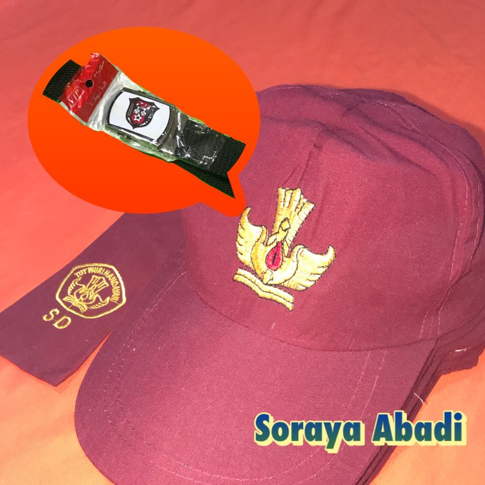 Paket Topi SD MERAH POLOS + Gesper + Dasi BORDIR SD PEREMPUAN