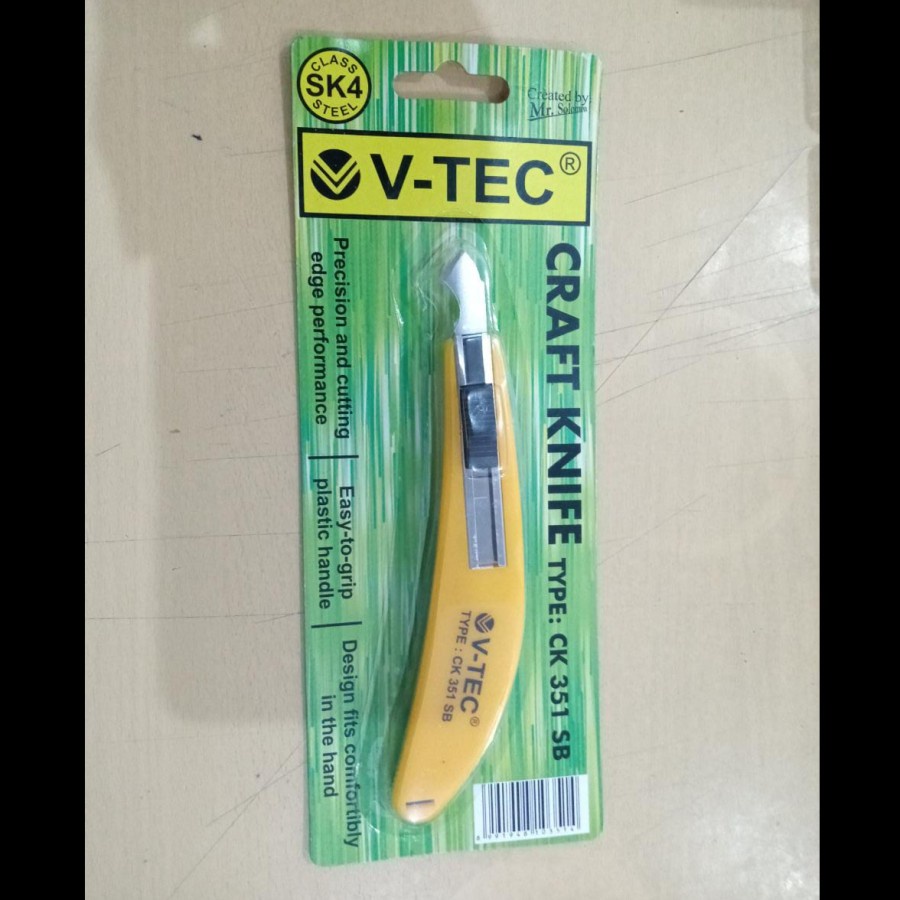 

CUTTER ACRYLIC V-TEC CRAFT KNIFE CK351SB