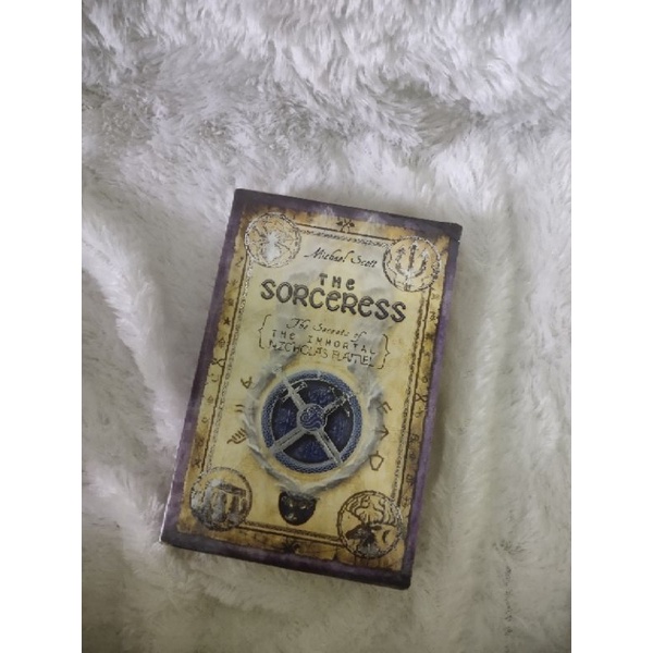 Novel The Secret of The Immortal Nicholas Flamel Novel The Sorceress Novel Sorceress Nicholas Flamel