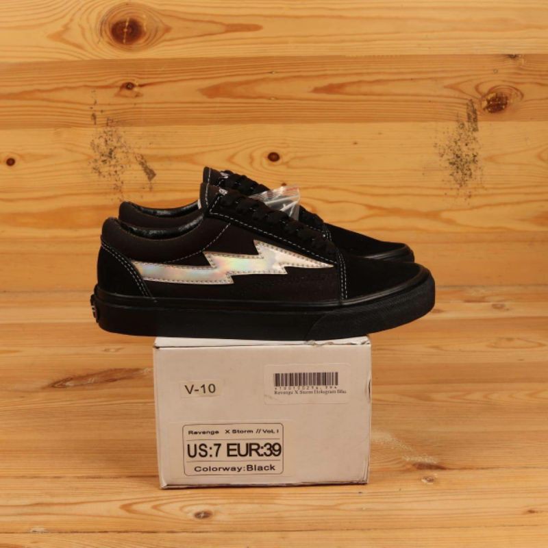 Perfect Kick/Like Ori, Revenge X Storm Hologram Black