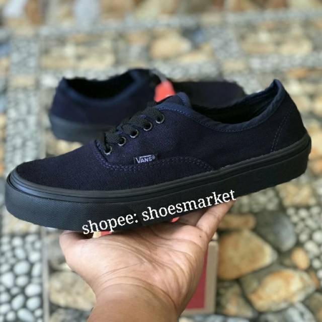 SEPATU43 VANS AUTHENTIC FULL BLACK HITAM POLOS WHITE PUTIH OLDSKOOL ERA SK8 PREMIUM BNIB ICC IFC DT