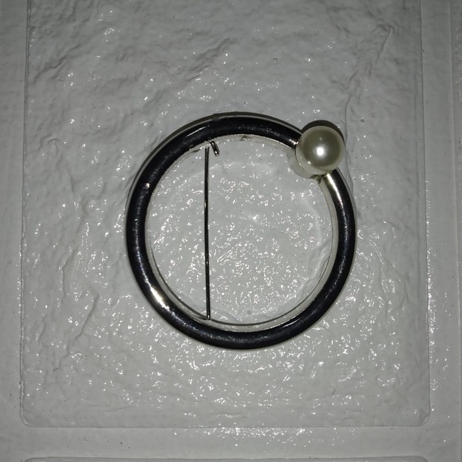 INDOMINI MUTIARA BROS KOREA BERLIAN / BROS PIN PEARL / BROOCH MUTIARA WANITA AKSESORIS FASHION A026-SILVER