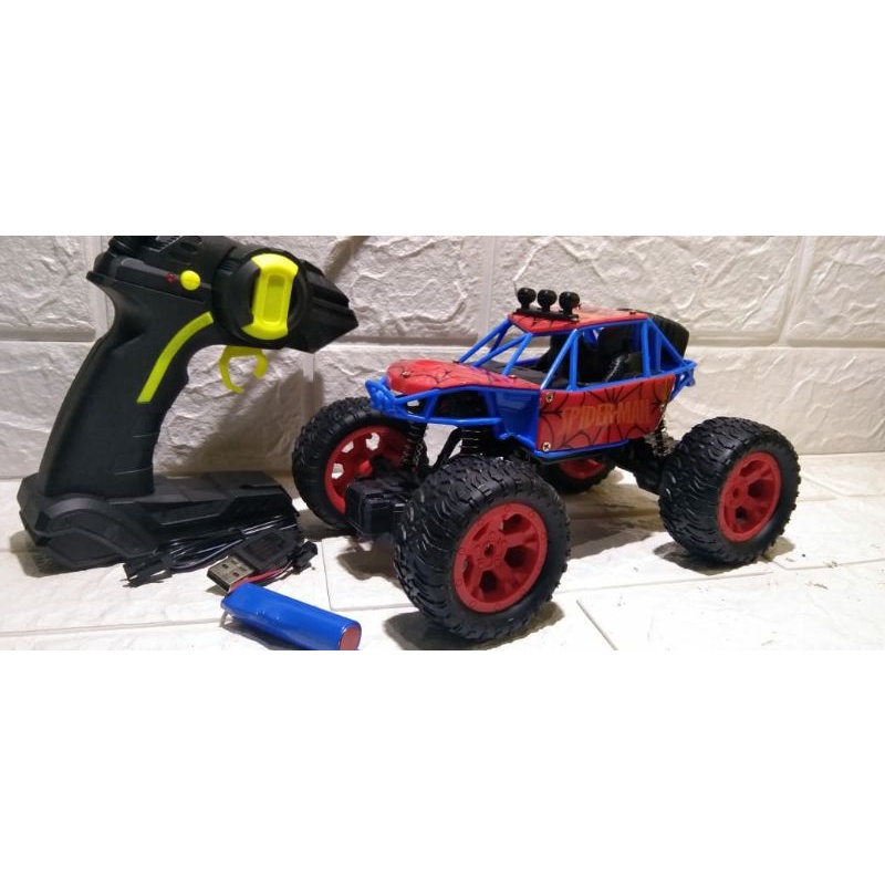 mainan mobil remot offroad