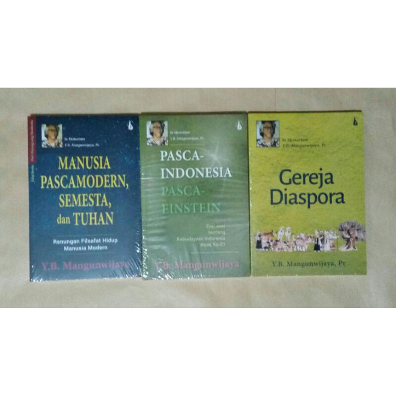 

Paket 3 Buku Y.B. Mangunwijaya: Manusia Pascamodern Semesta & Tuhan PascaIndonesia -Gereja Diaspora