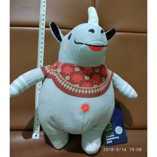 Boneka Kaka. Maskot Asian Games 2018
